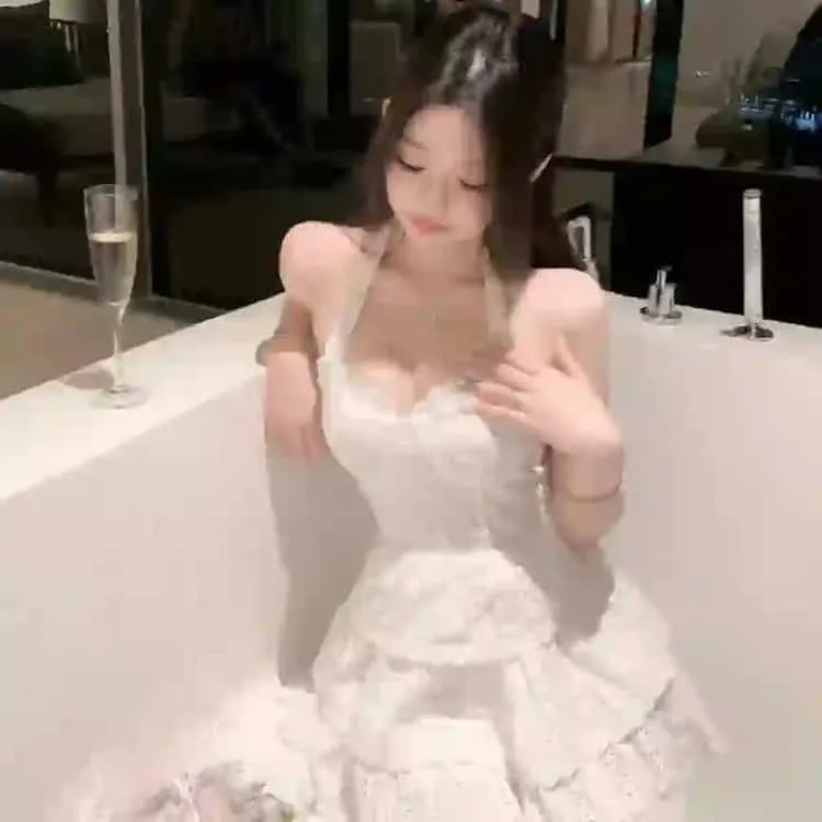 美丽姑娘在线观看免费版